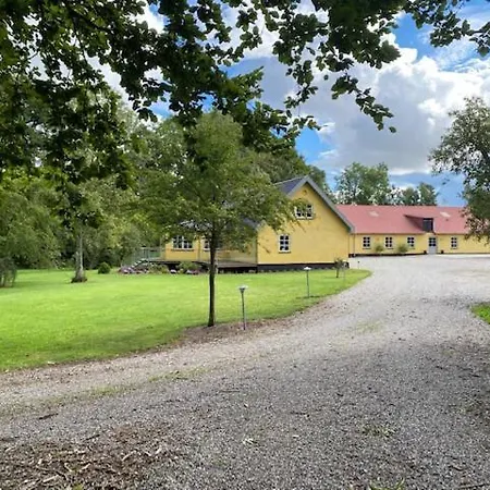 Guest house Lena's Kolind