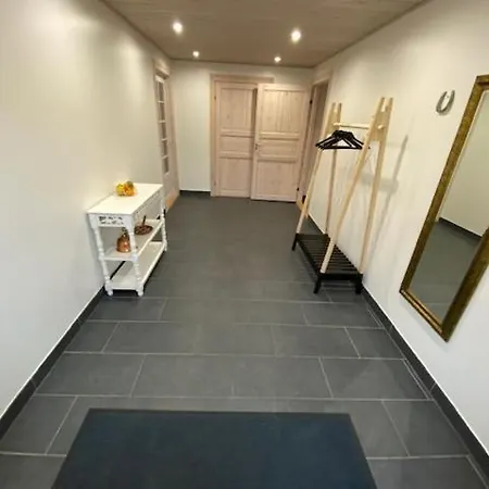 Guest house Lena's *